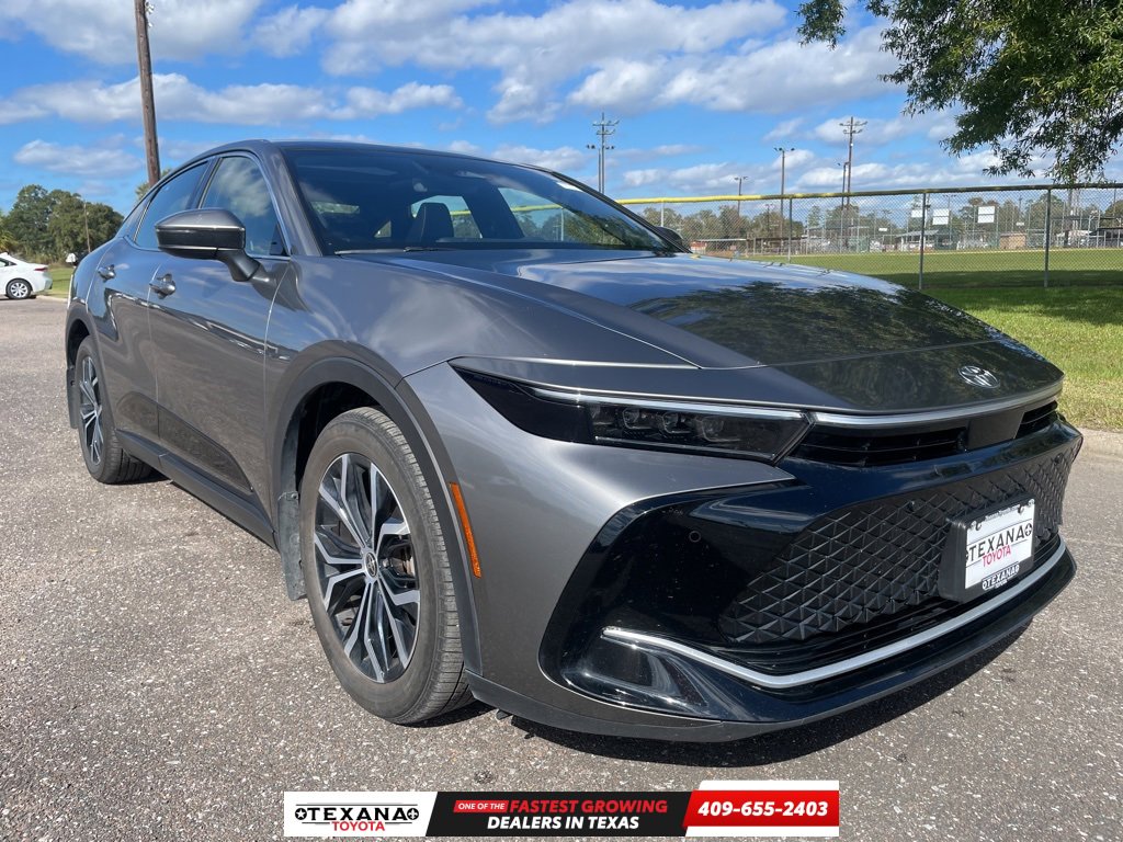 Used 2023 Toyota Crown Limited