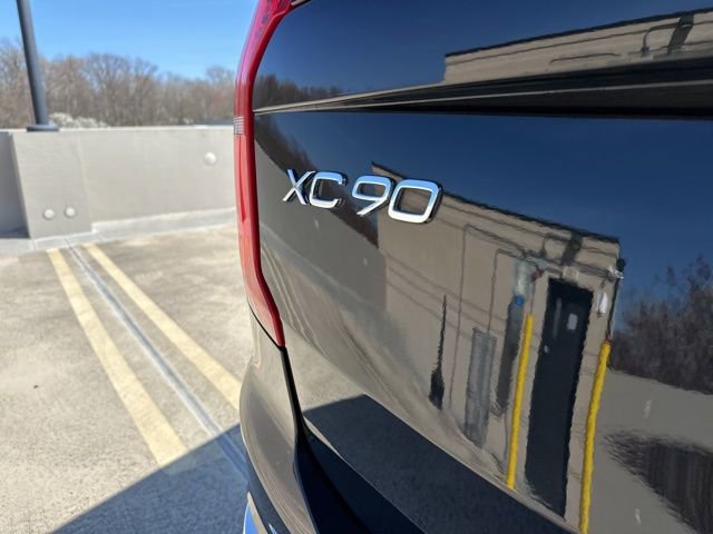 Certified 2023 Volvo XC90 B5 Plus w/ Protection Package Premier image 38