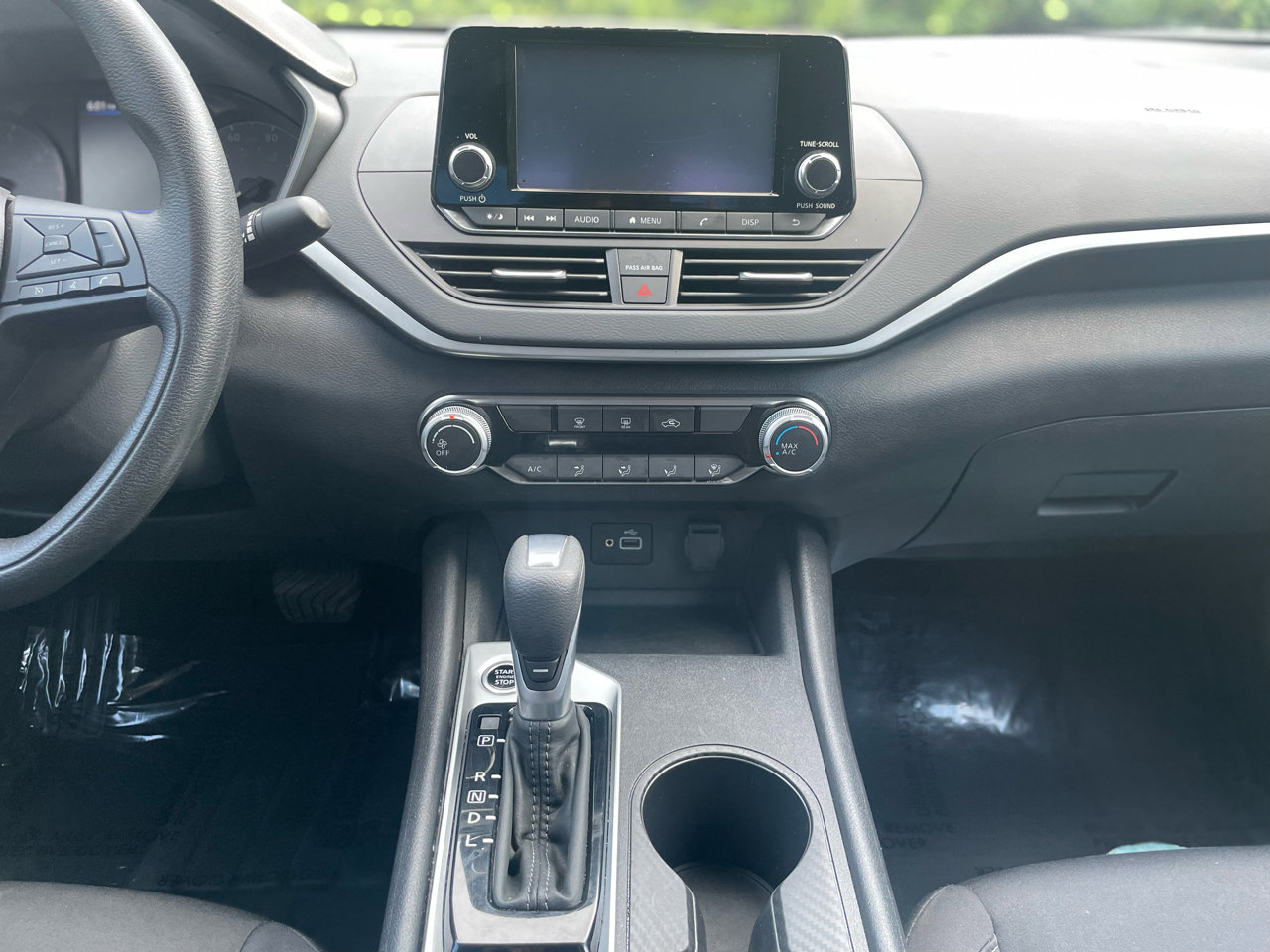 Used 2024 Nissan Altima 2.5 S image 29