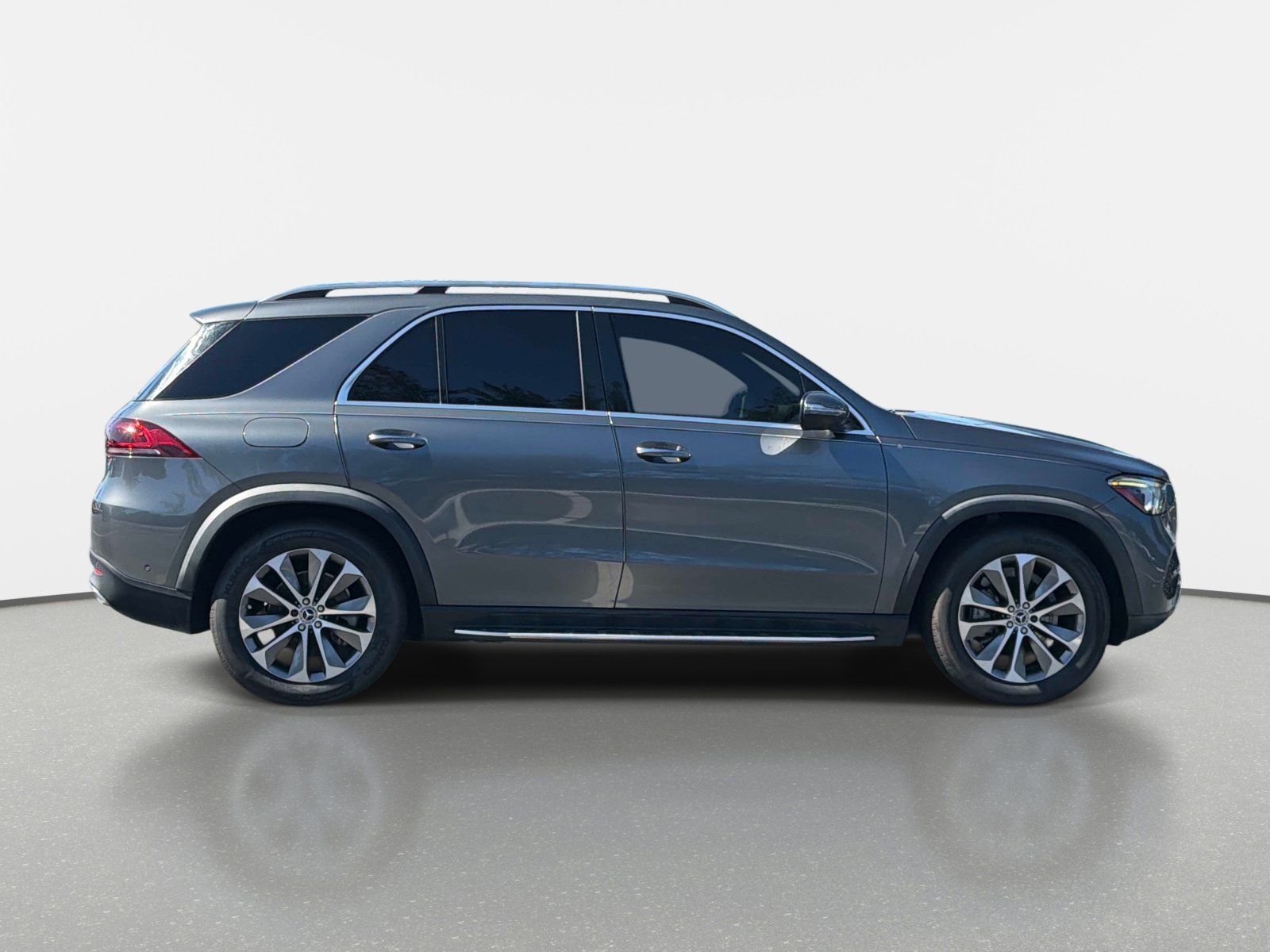 Used 2023 Mercedes-Benz GLE 350 image 2