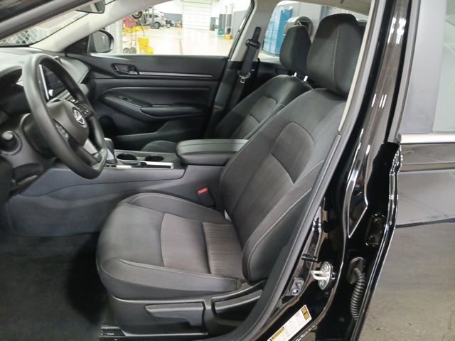 Certified 2025 Nissan Altima 2.5 S image 12