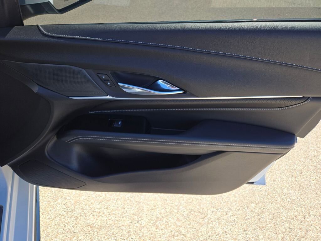 Used 2022 Cadillac CT4 V Blackwing image 5