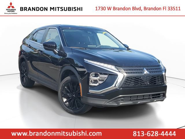 Used 2023 Mitsubishi Eclipse Cross LE image 1