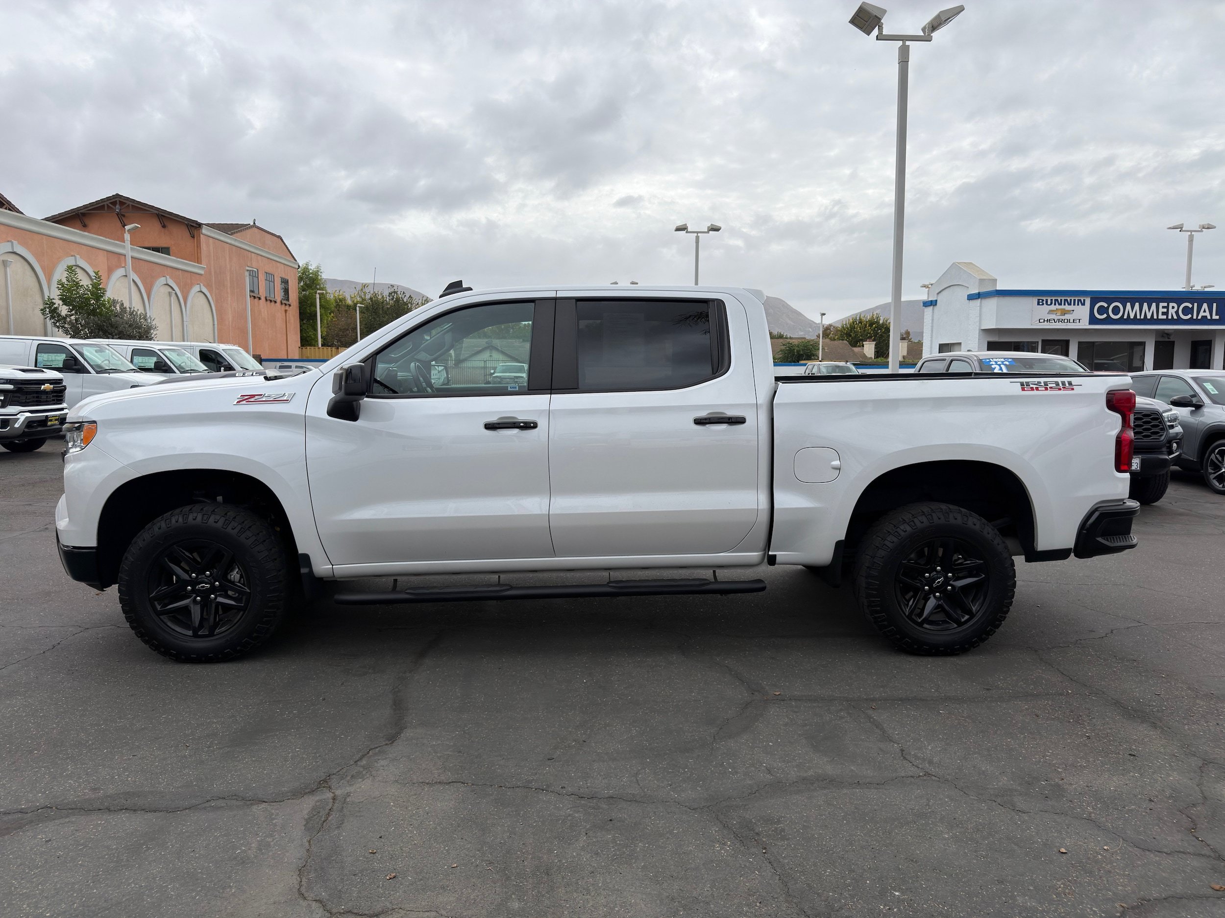 Used 2023 Chevrolet Silverado 1500 LT Trail Boss w/ Protection Package AWD/4WD image 5