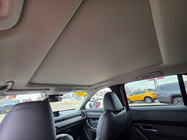 Used 2025 MAZDA CX-50 AWD 2.5 Hybrid w/ Premium Pkg image 16