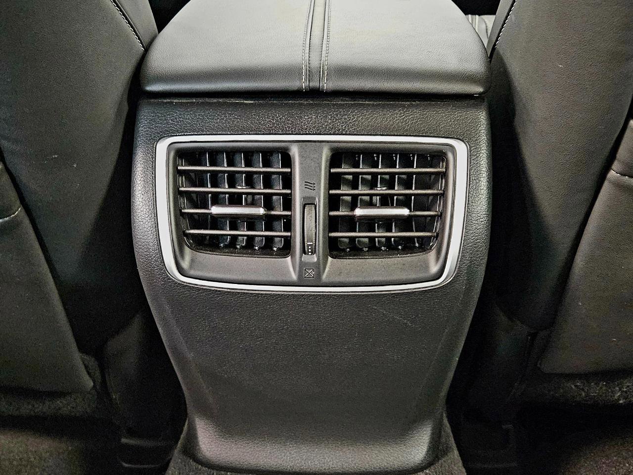 Used 2020 Acura TLX V6 SH-AWD w/ Technology Pkg image 32