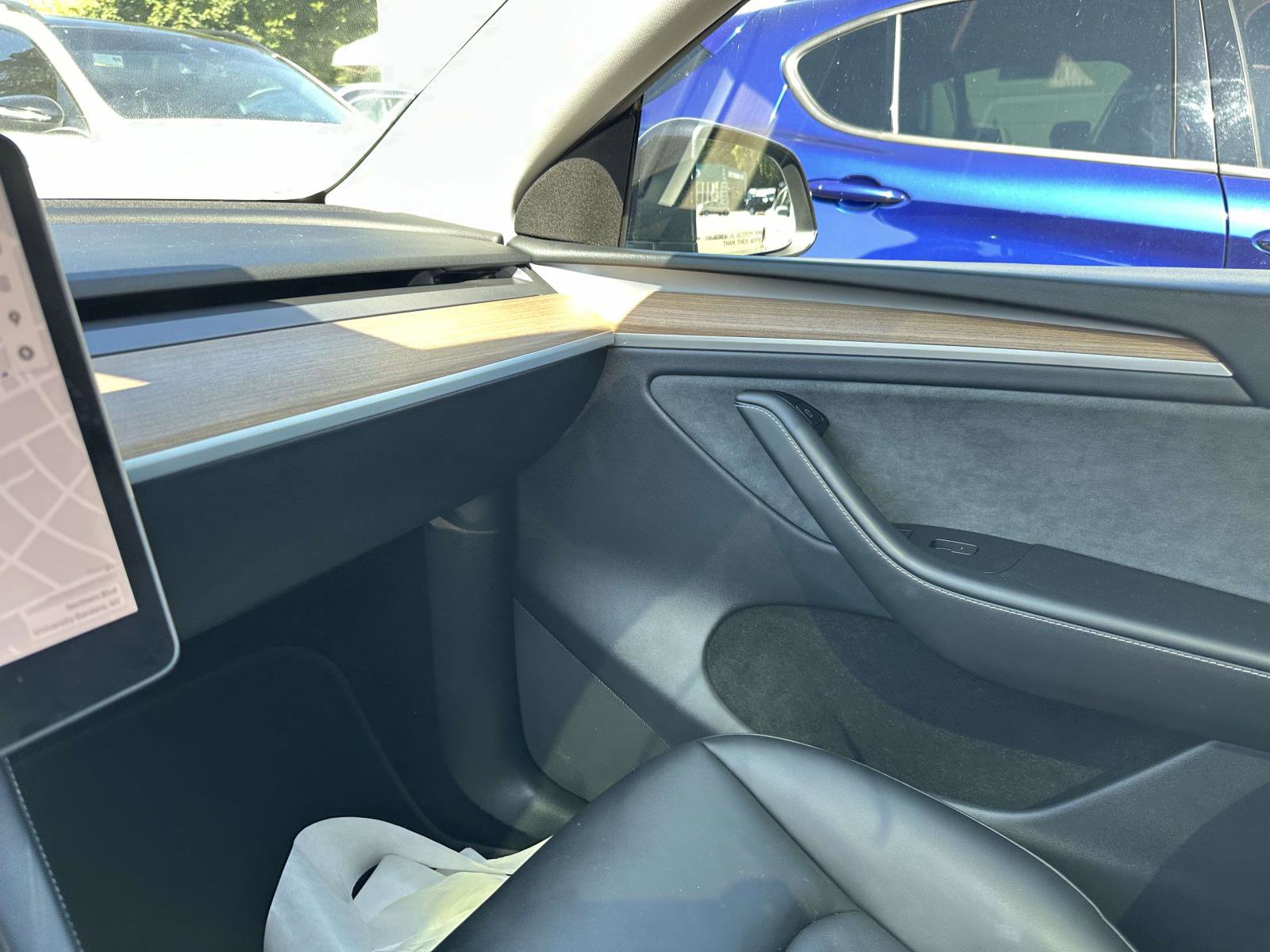 Used 2024 Tesla Model Y Long Range image 25