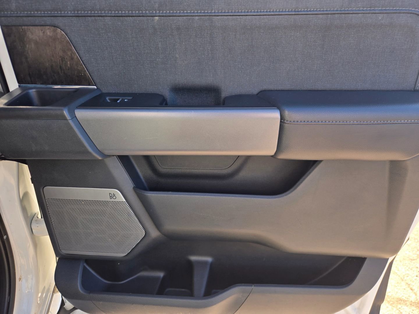 Used 2021 Ford F150 Lariat w/ Equipment Group 502A High image 16