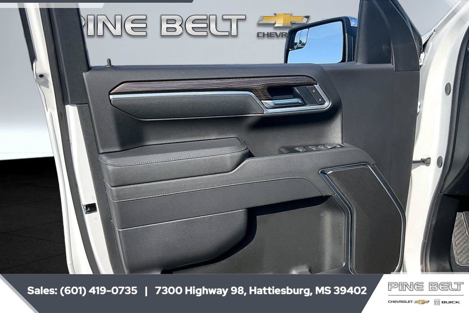 New 2026 Chevrolet Silverado 1500 LT w/ Z71 Off-Road Package AWD/4WD image 18