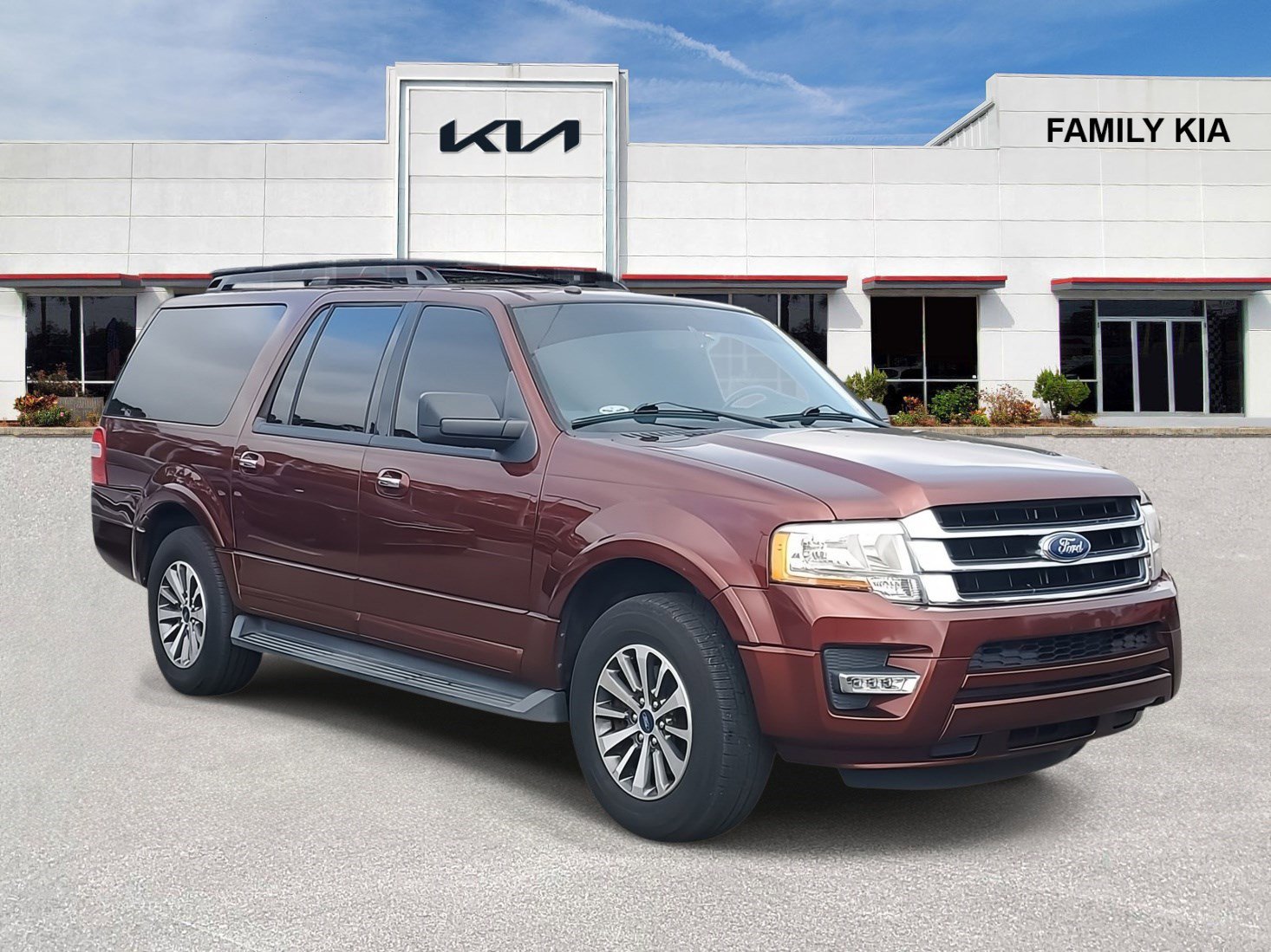 Used 2017 Ford Expedition EL XLT