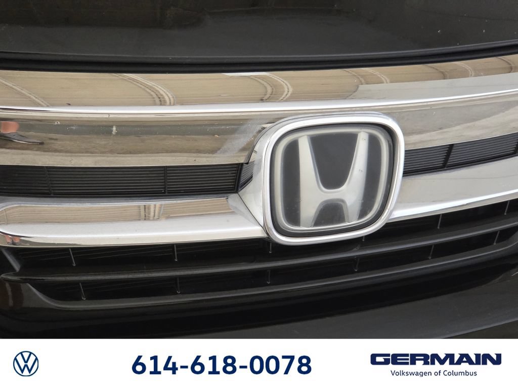 Used 2019 Honda Pilot Touring image 13