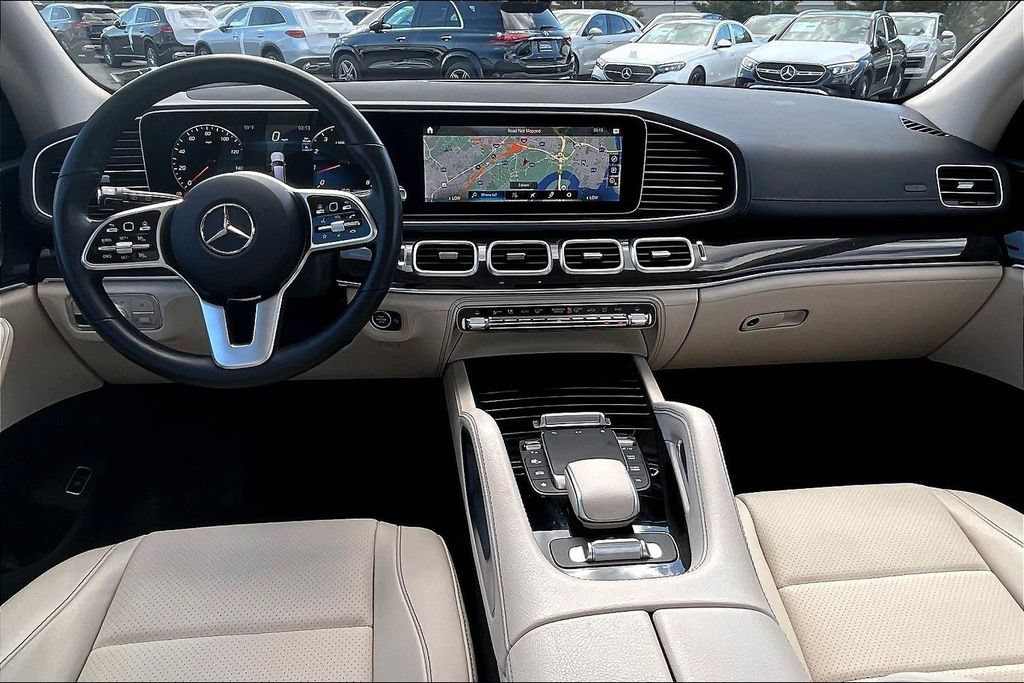 Certified 2023 Mercedes-Benz GLS 450 4MATIC image 13