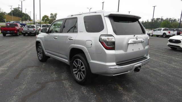 Used 2023 Toyota 4Runner Limited image 5