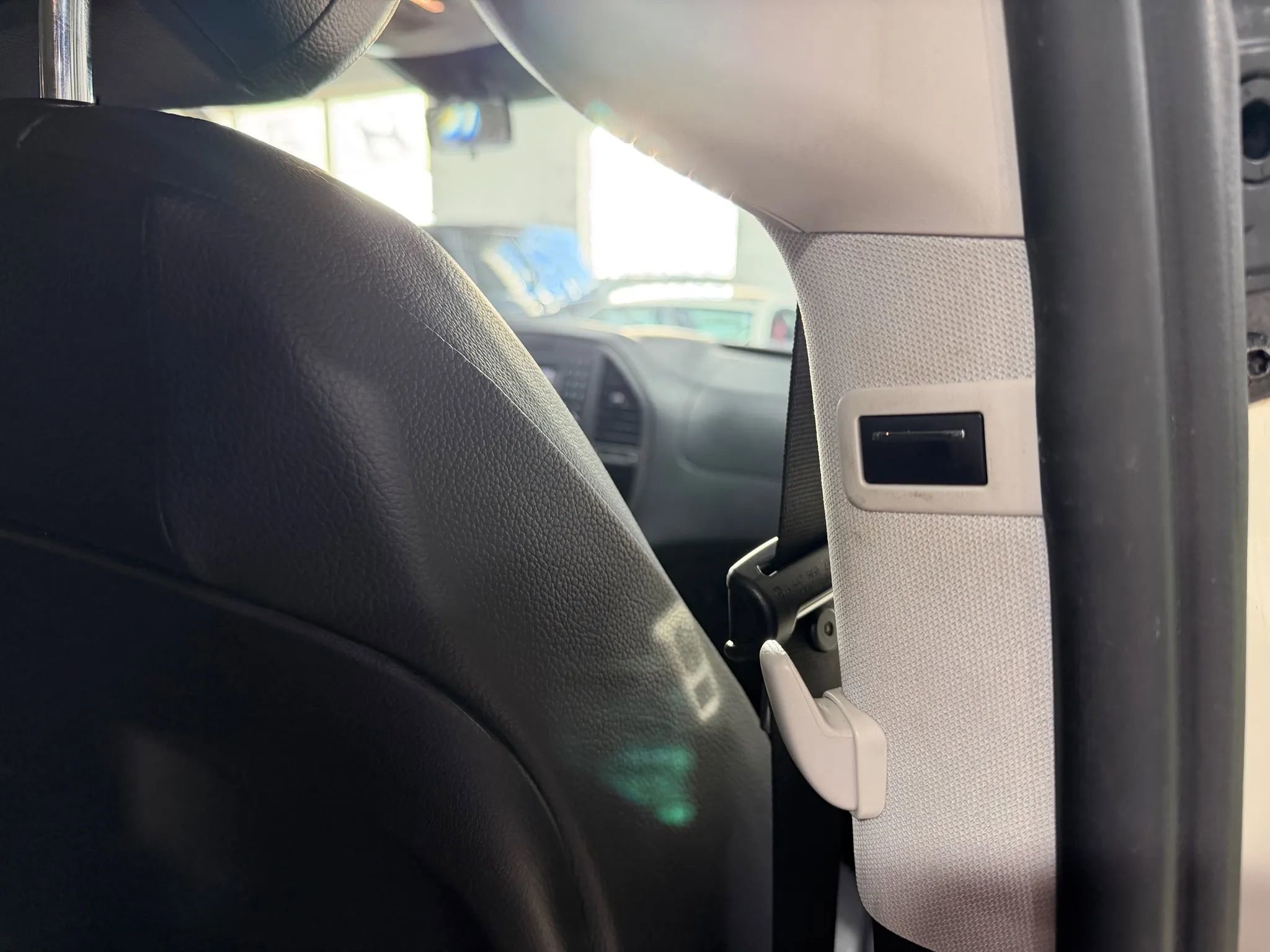 Used 2019 Mercedes-Benz Metris Passenger image 25