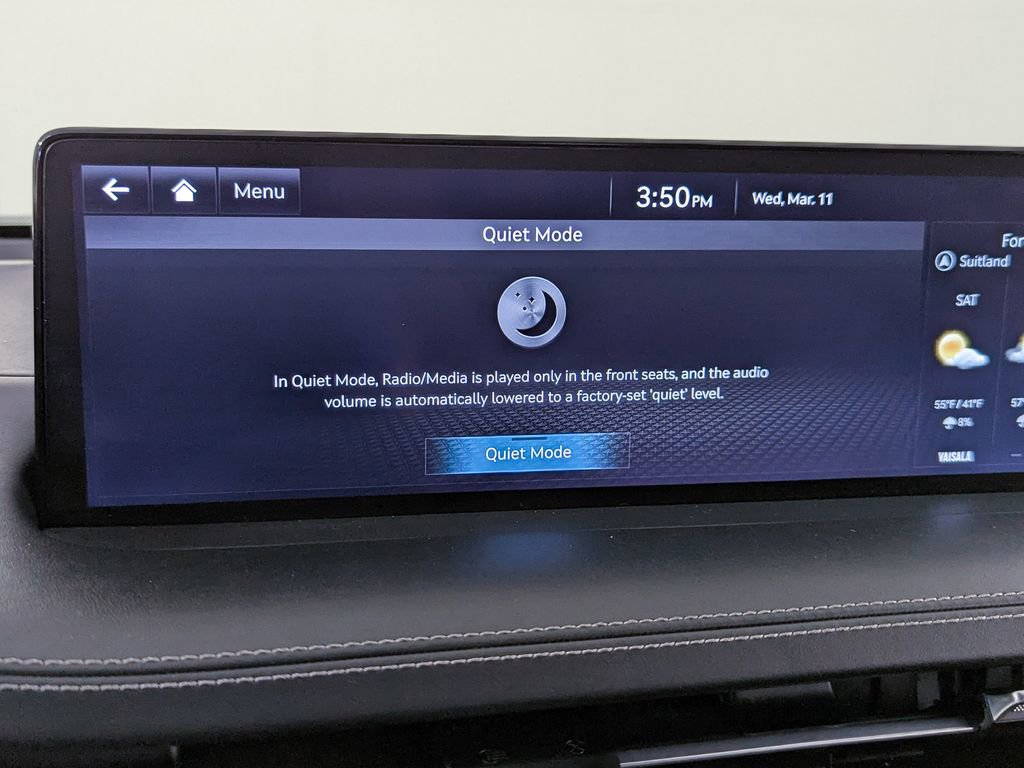 Used 2023 Genesis GV70 2.5T w/ Sport Prestige Package image 39