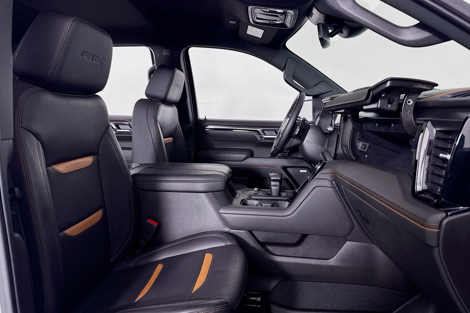 Used 2025 GMC Sierra 1500 AT4 image 7