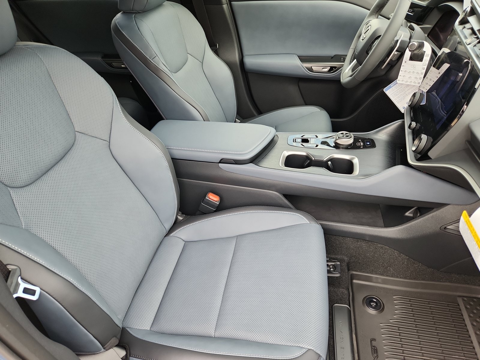 New 2026 Lexus RZ 450e AWD w/ Technology Package image 16