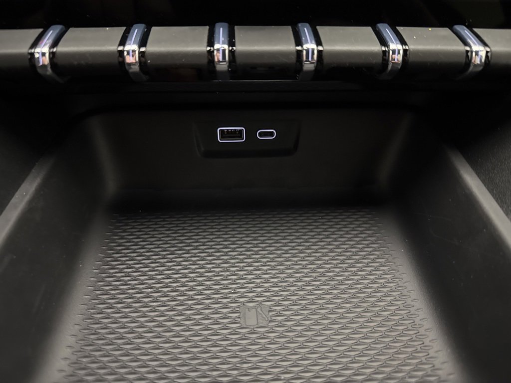 New 2026 GMC Terrain Elevation w/ Elevation Premium Package image 50