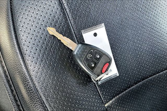 Used 2015 Jeep Wrangler Unlimited Sahara w/ Max Tow Package image 11