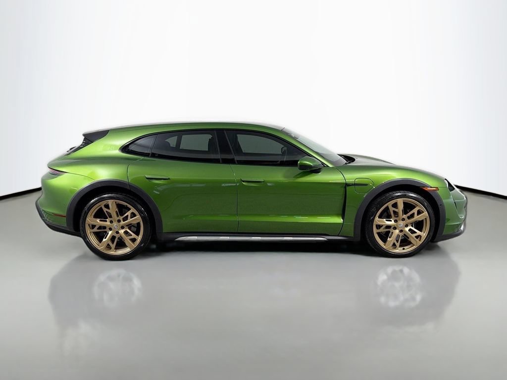 Used 2021 Porsche Taycan 4S AWD/4WD image 4