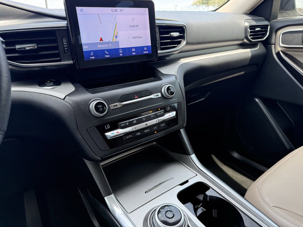 Certified 2020 Ford Explorer XLT RWD image 16