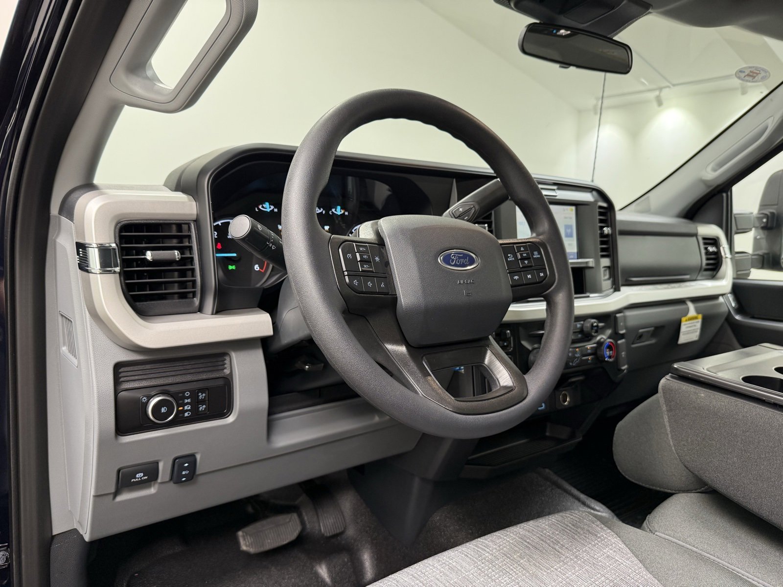 New 2025 Ford F350 XLT w/ XLT Value Package image 12