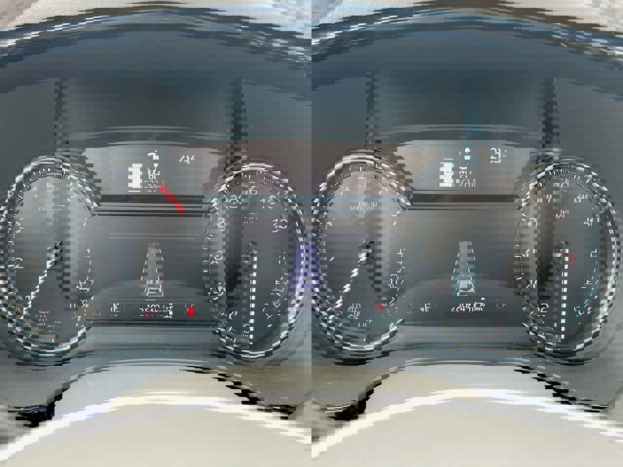 Certified 2023 Cadillac XT5 Premium Luxury w/ LPO, Floor Liner Package image 29