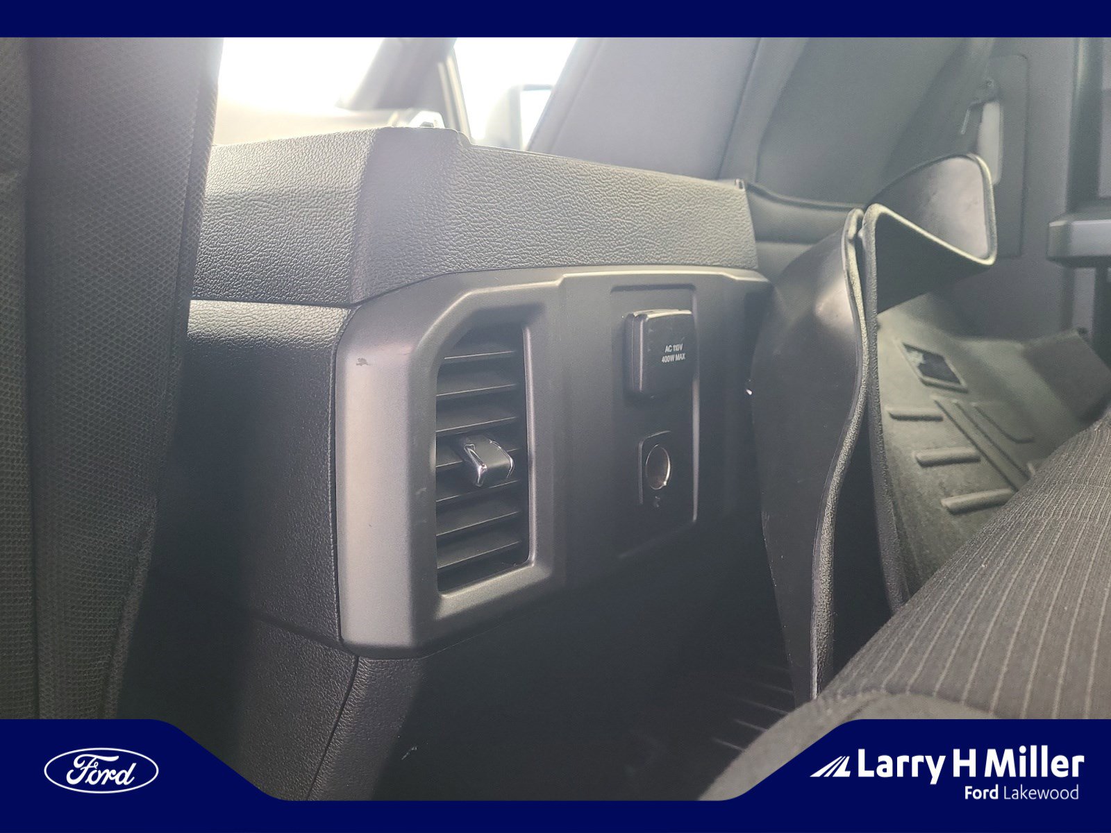 Used 2016 Ford F150 XLT w/ Equipment Group 302A Luxury image 31