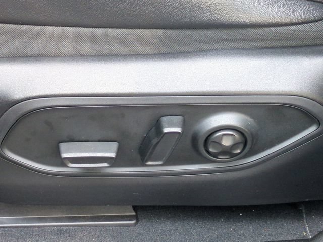 Certified 2025 Jeep Grand Cherokee Altitude AWD/4WD image 17