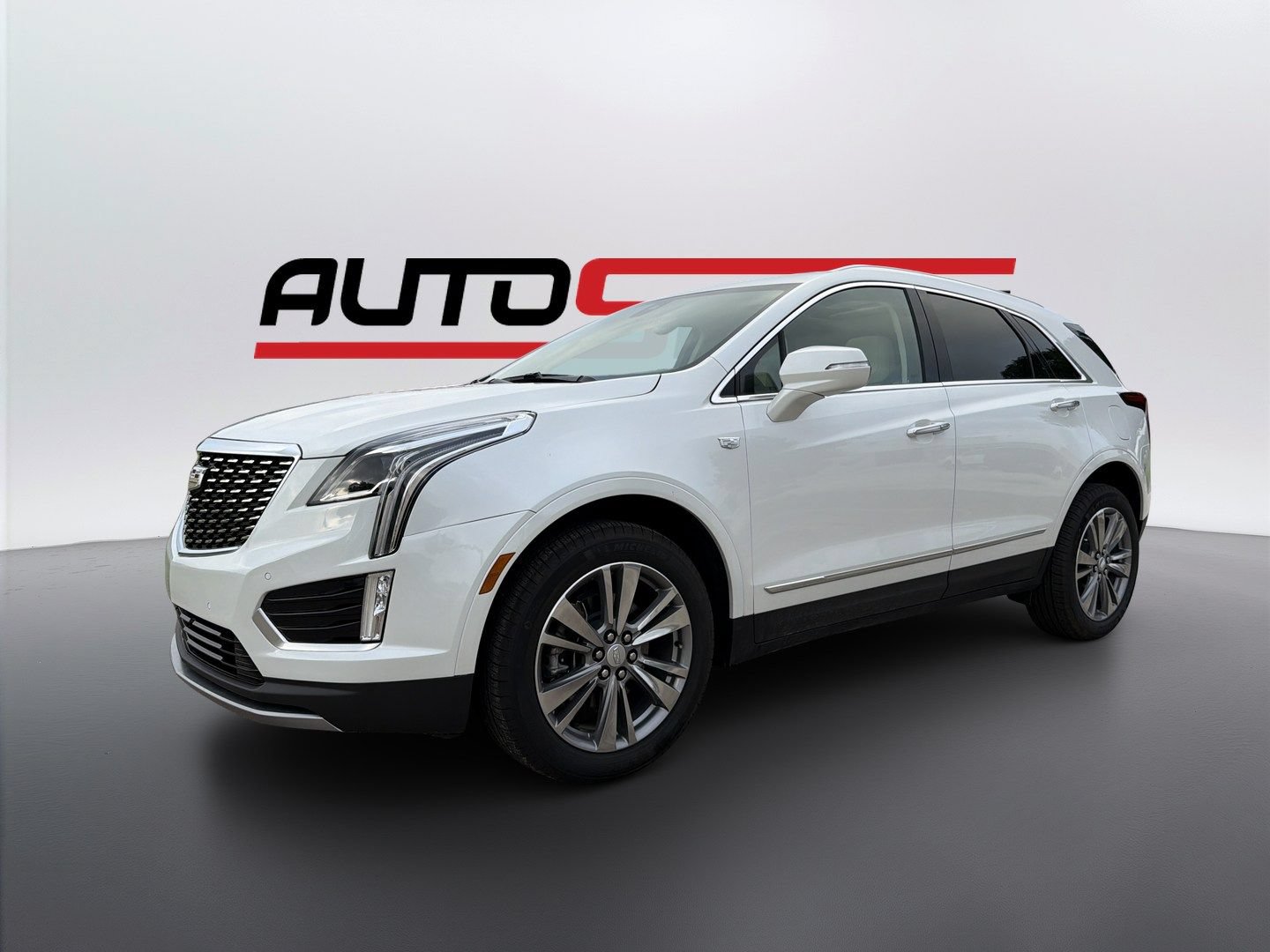 Used 2025 Cadillac XT5 Premium Luxury FWD image 1