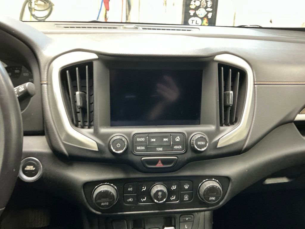 Used 2018 GMC Terrain SLE w/ Driver Convenience Package image 18