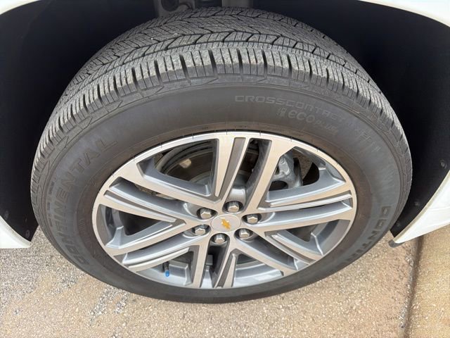 Used 2023 Chevrolet Traverse High Country image 41