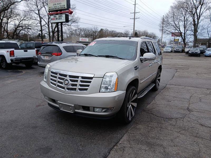 Used 2007 Cadillac Escalade AWD w/ Information Package image 1