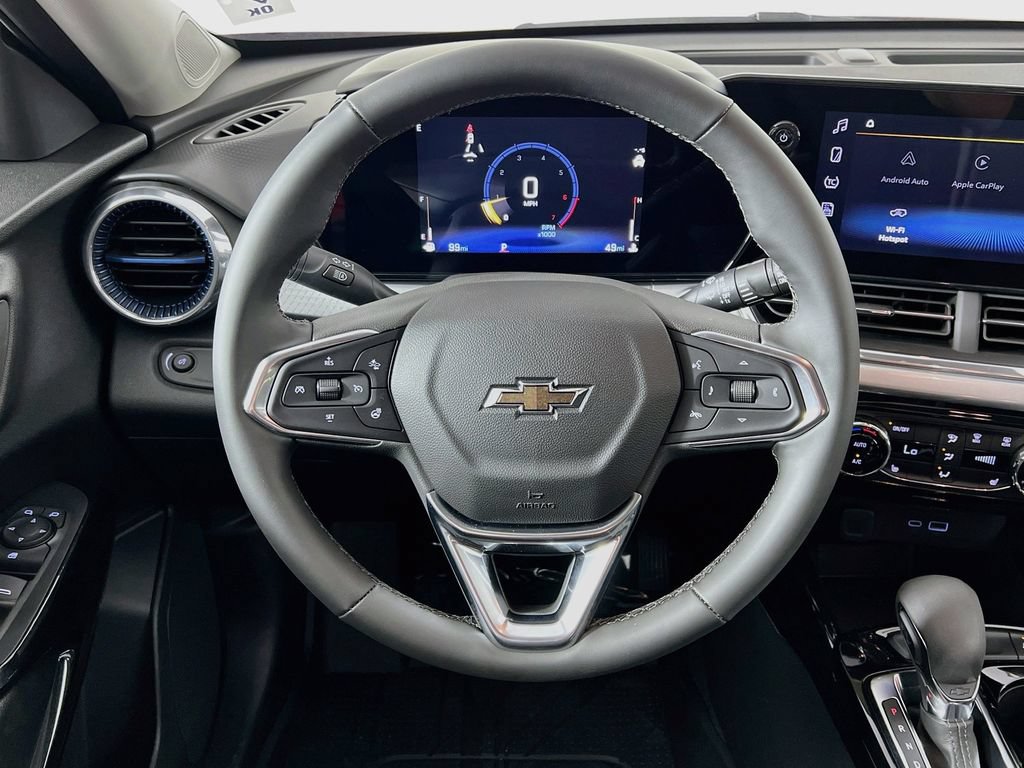 New 2026 Chevrolet Trax LT w/ Driver Confidence Package FWD image 11