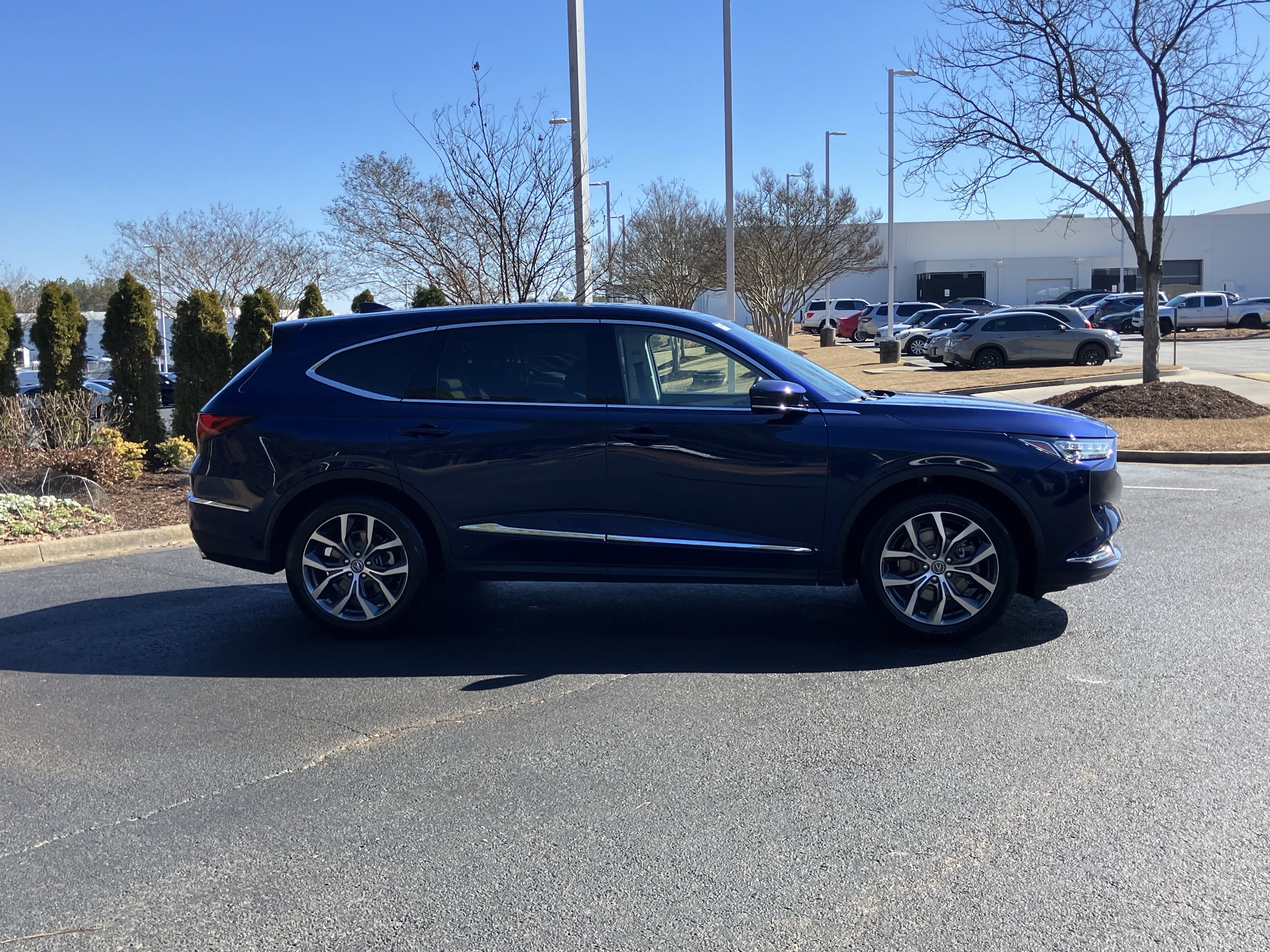 Used 2023 Acura MDX FWD w/ Technology Package image 11