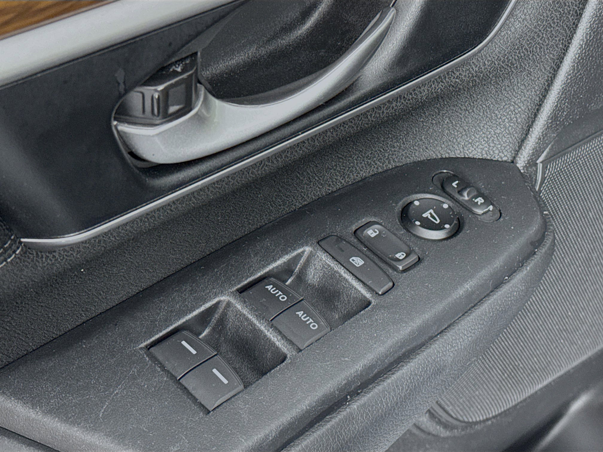 Certified 2022 Honda CR-V EX image 17