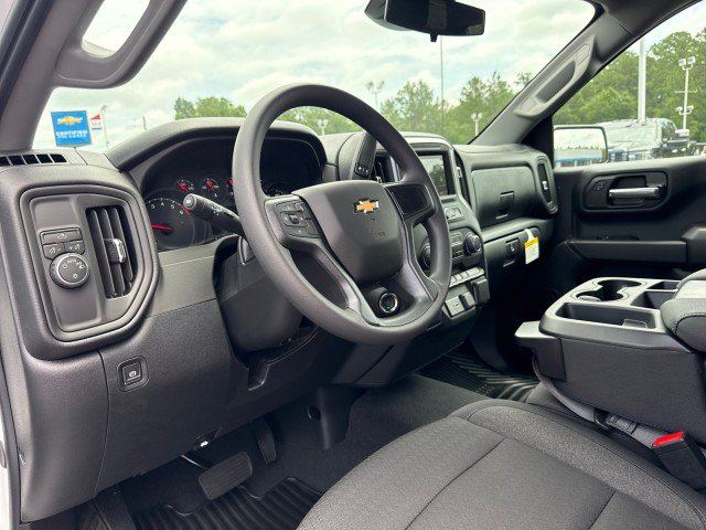 New 2026 Chevrolet Silverado 1500 Custom w/ LPO, Dark Essentials Package RWD image 17
