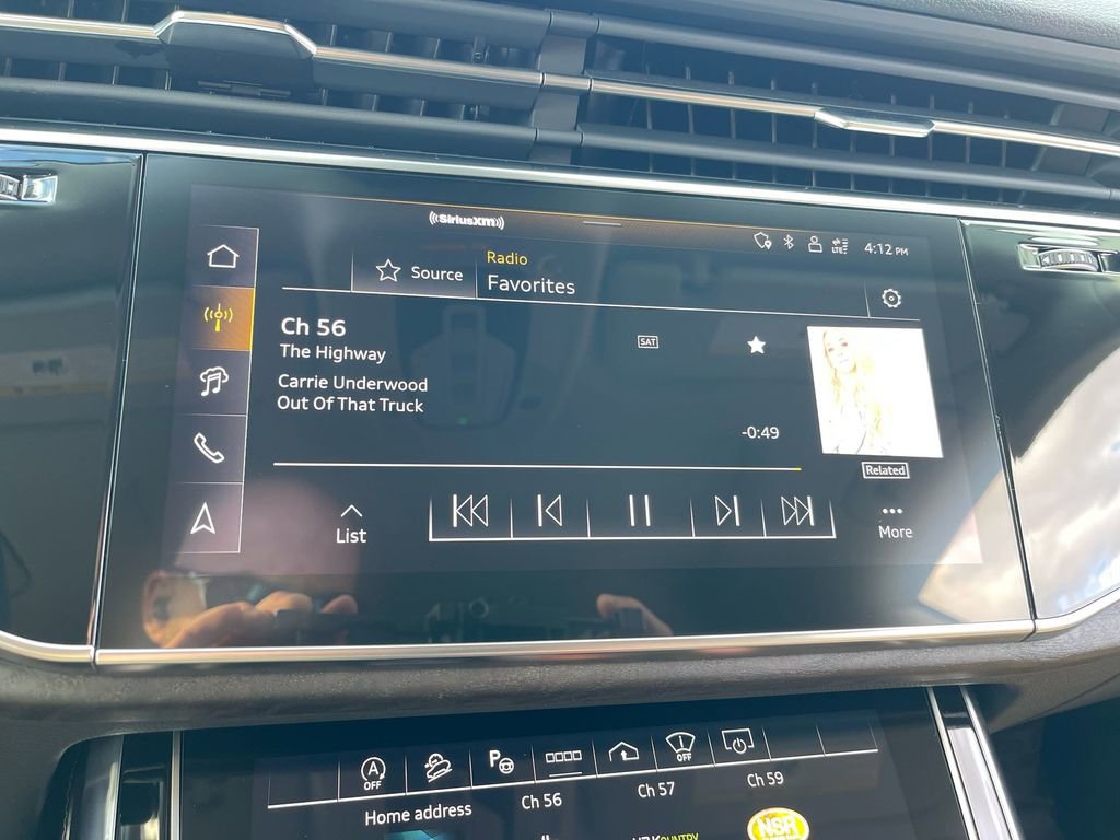 Used 2024 Audi Q8 Prestige image 20