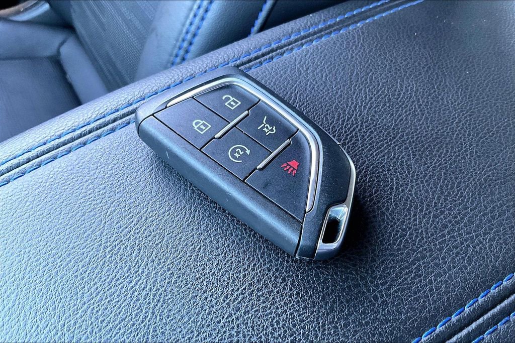Used 2024 Cadillac XT4 Sport image 10