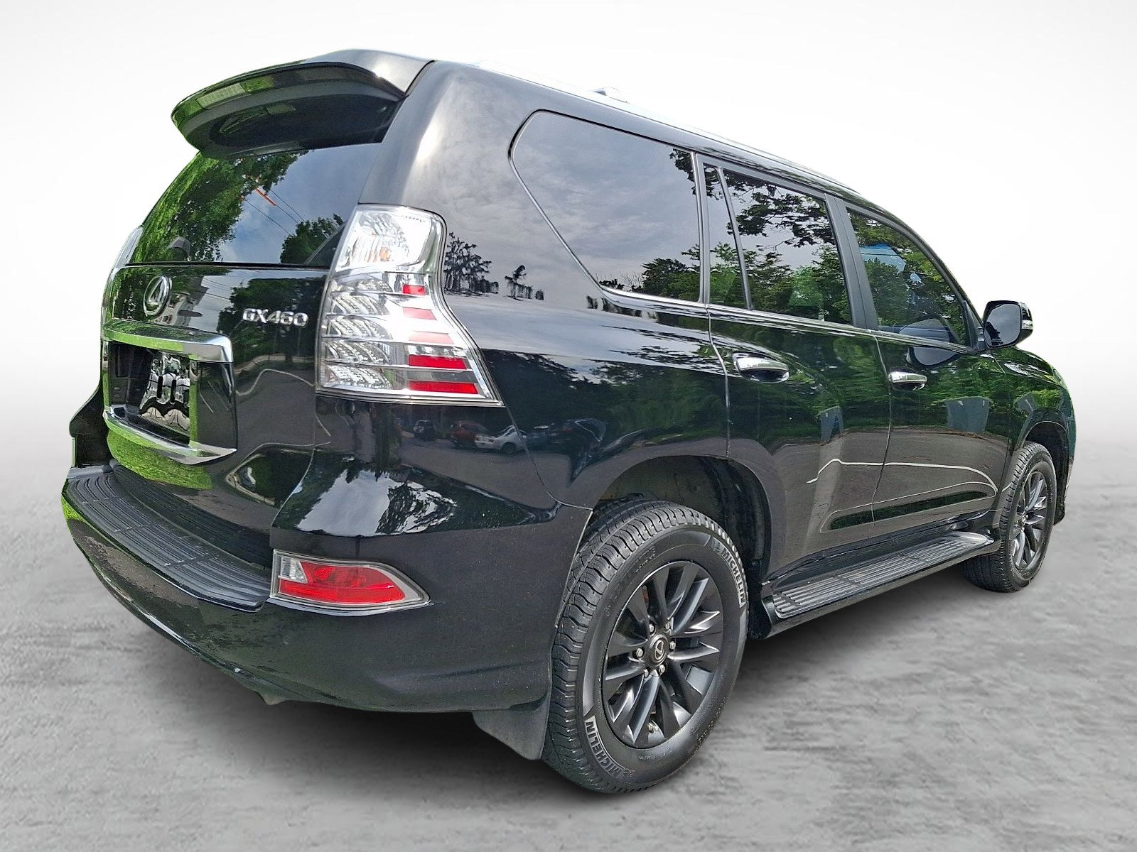 Certified 2023 Lexus GX 460 Premium w/ Premium Package AWD/4WD image 6