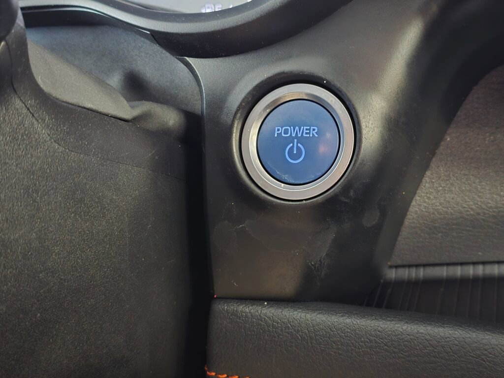 Used 2021 Toyota Sienna XSE image 33