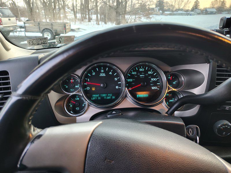 Used 2008 Chevrolet Silverado 1500 LT w/ Power Pack Plus image 11