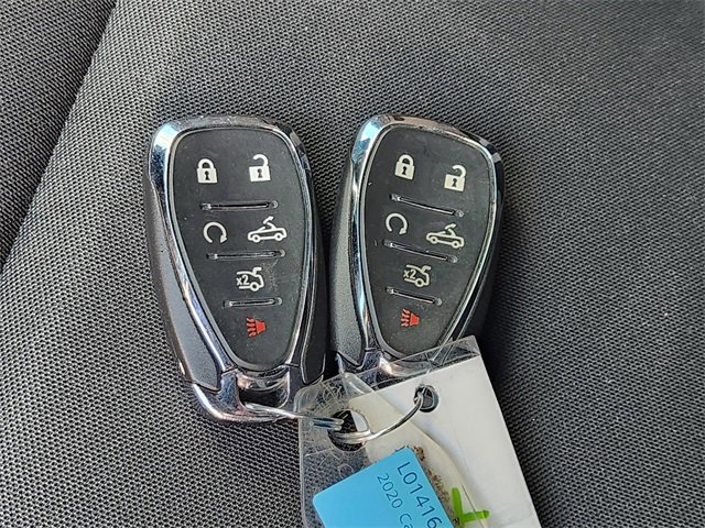 Used 2020 Chevrolet Camaro LT image 19