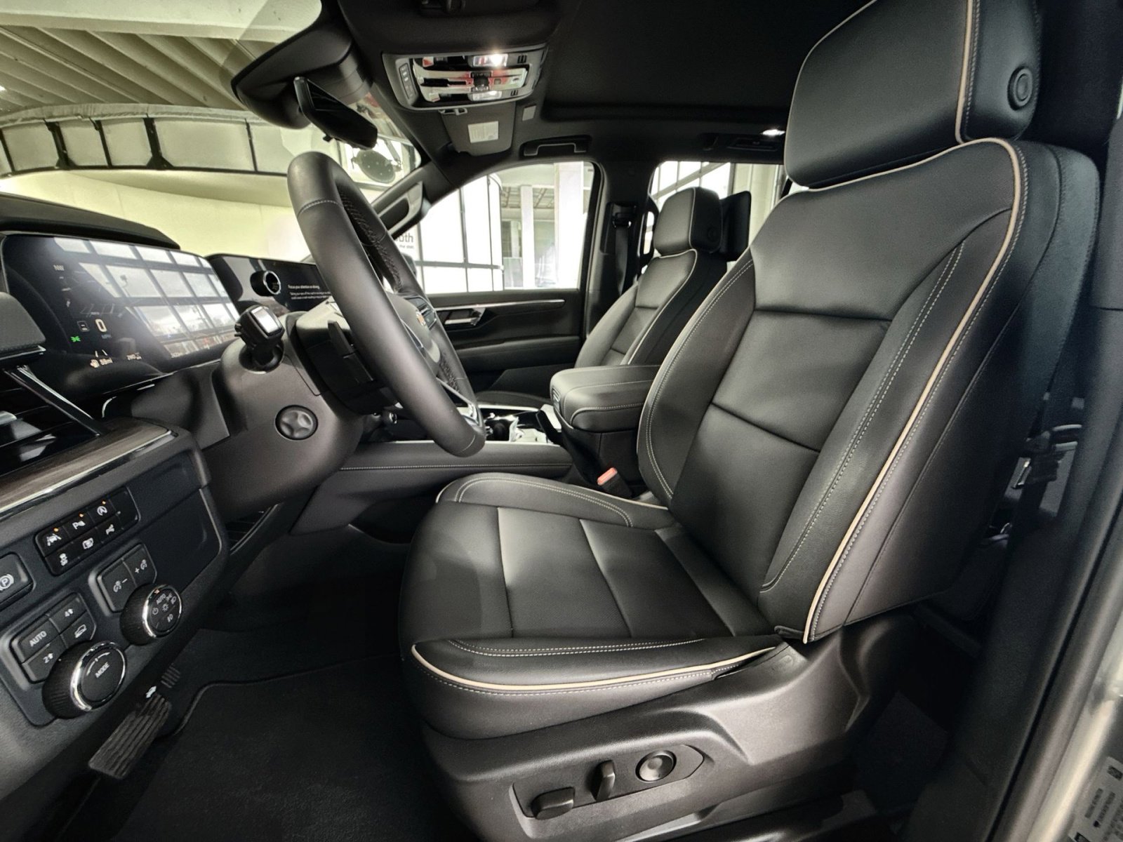 New 2026 Chevrolet Tahoe Premier image 13