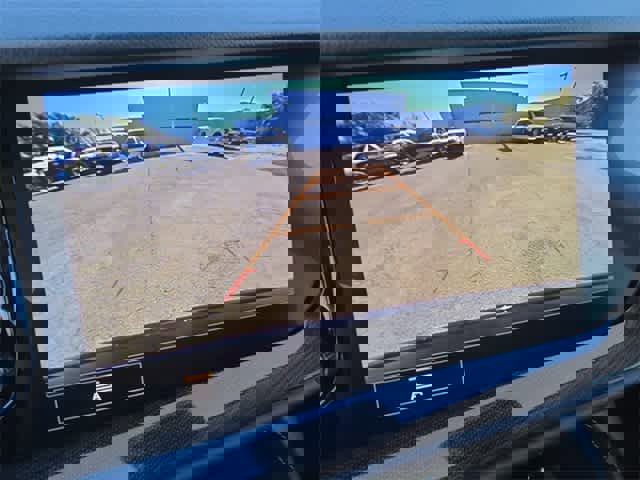 Used 2023 Buick Envision Essence image 28