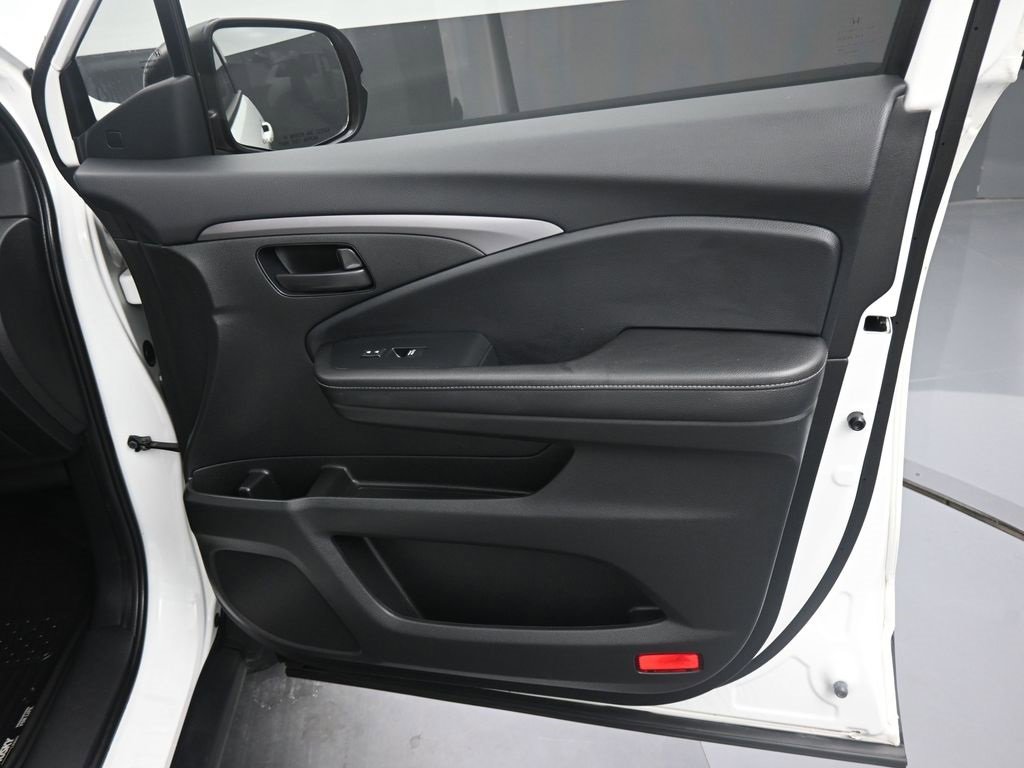 Used 2022 Honda Passport EX-L image 6