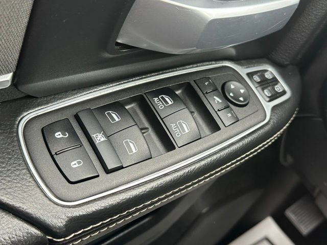 Used 2024 RAM 3500 Big Horn image 19