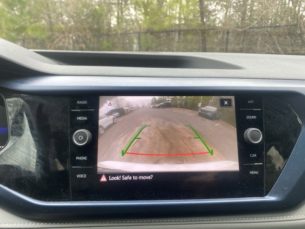 Used 2024 Volkswagen Taos SE image 22