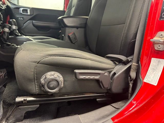 Used 2021 Jeep Wrangler Unlimited Sport w/ Technology Group image 13