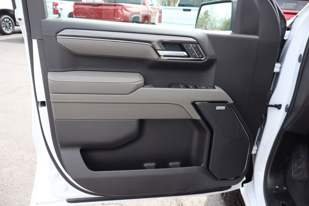 Used 2026 Chevrolet Silverado 1500 ZR2 AWD/4WD image 24